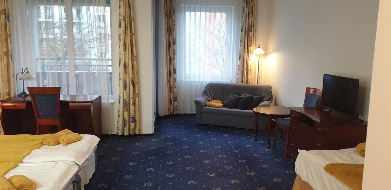 M-Apartamenty W Hotelu Polonia Kołobrzeg Esterno foto